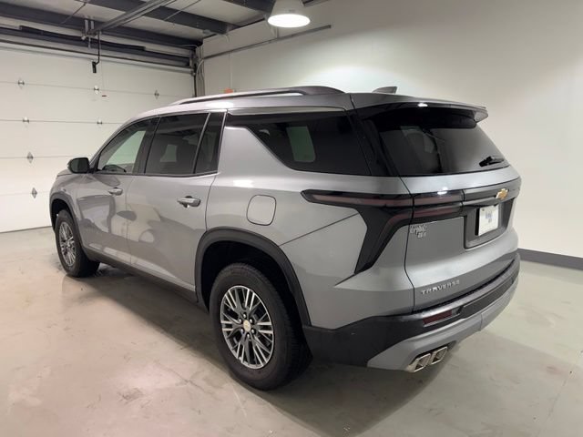 Certified 2026 Chevrolet Traverse LT FWD image 5