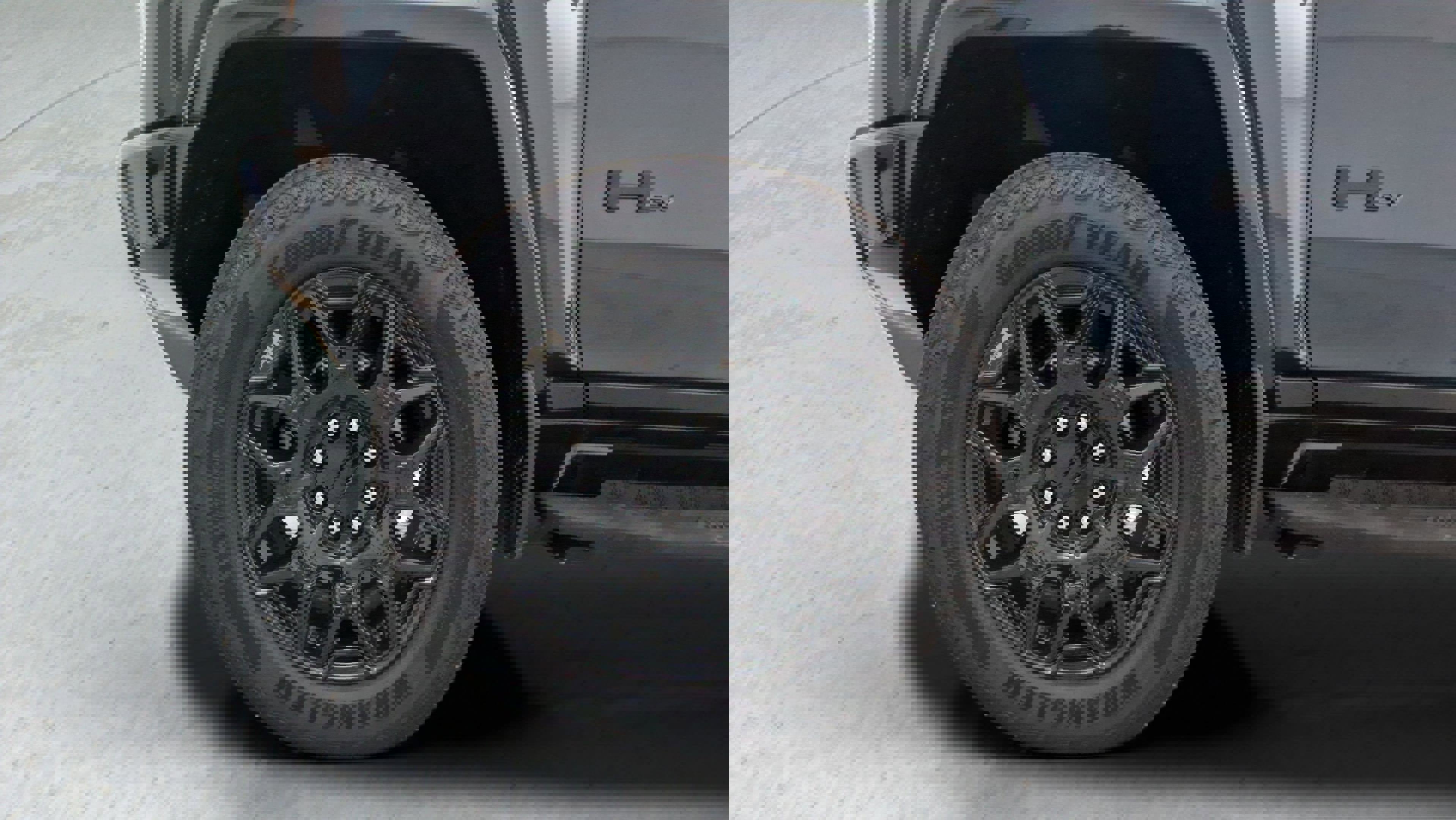 New 2025 GMC Hummer EV 2X w/ LPO, Dark Essentials Package image 9