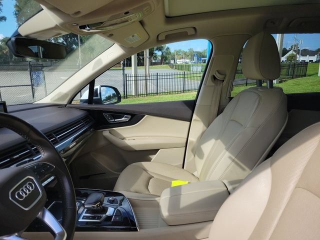 Used 2018 Audi Q7 3.0T Prestige AWD/4WD image 17
