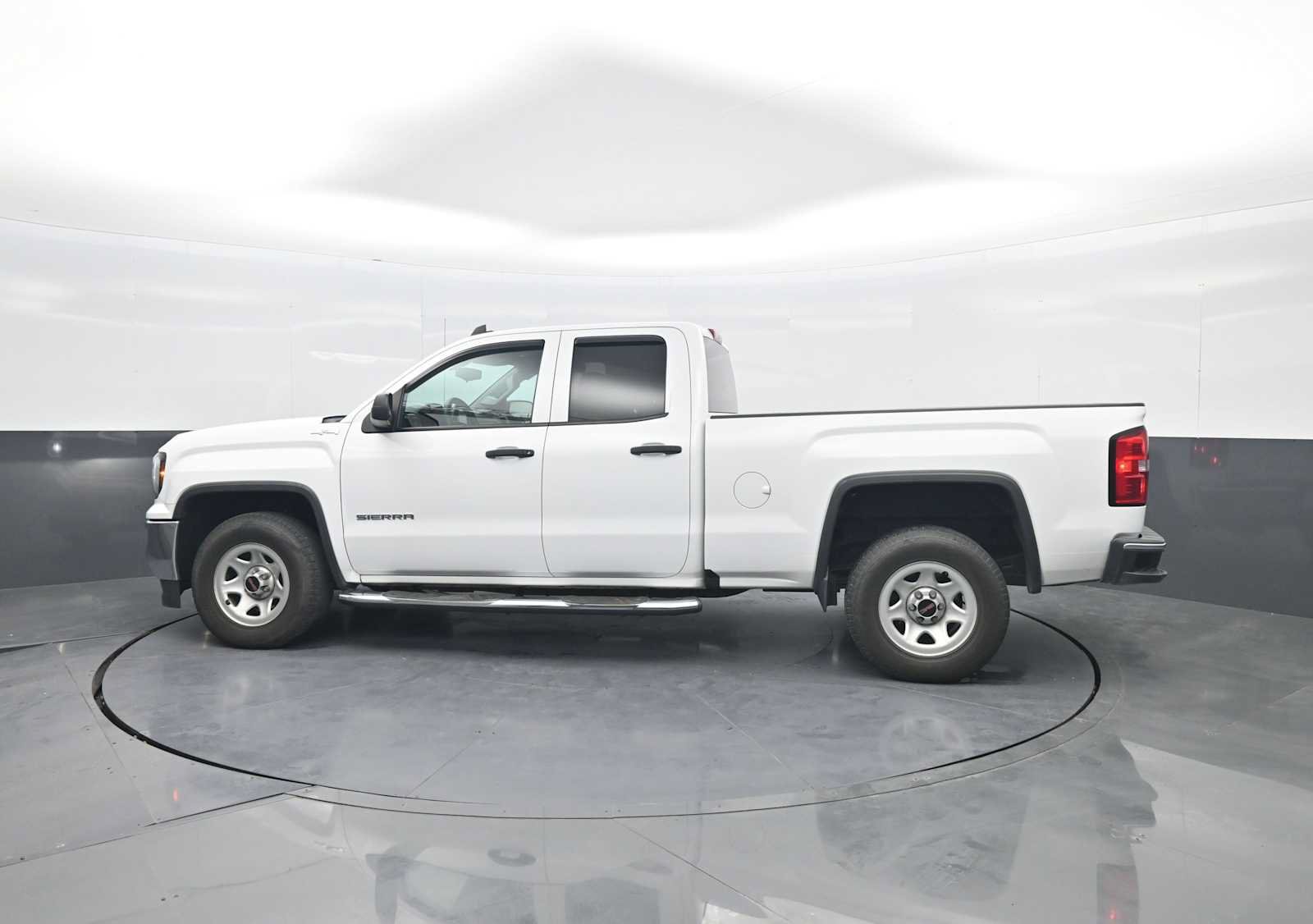 Used 2017 GMC Sierra 1500 4x4 Double Cab image 5