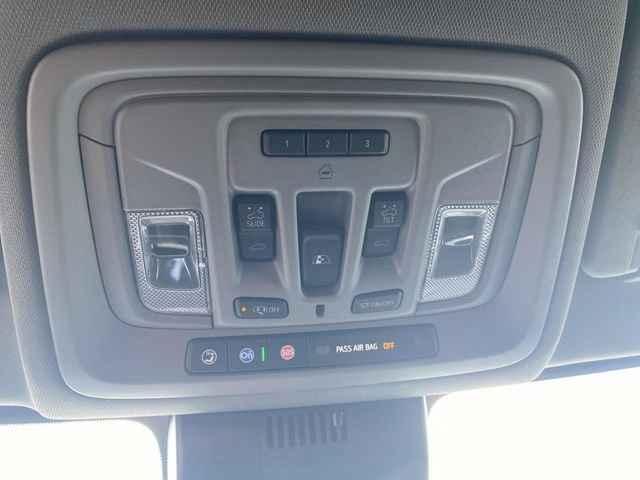 Used 2024 Chevrolet Silverado 1500 LTZ w/ LTZ Premium Package image 31