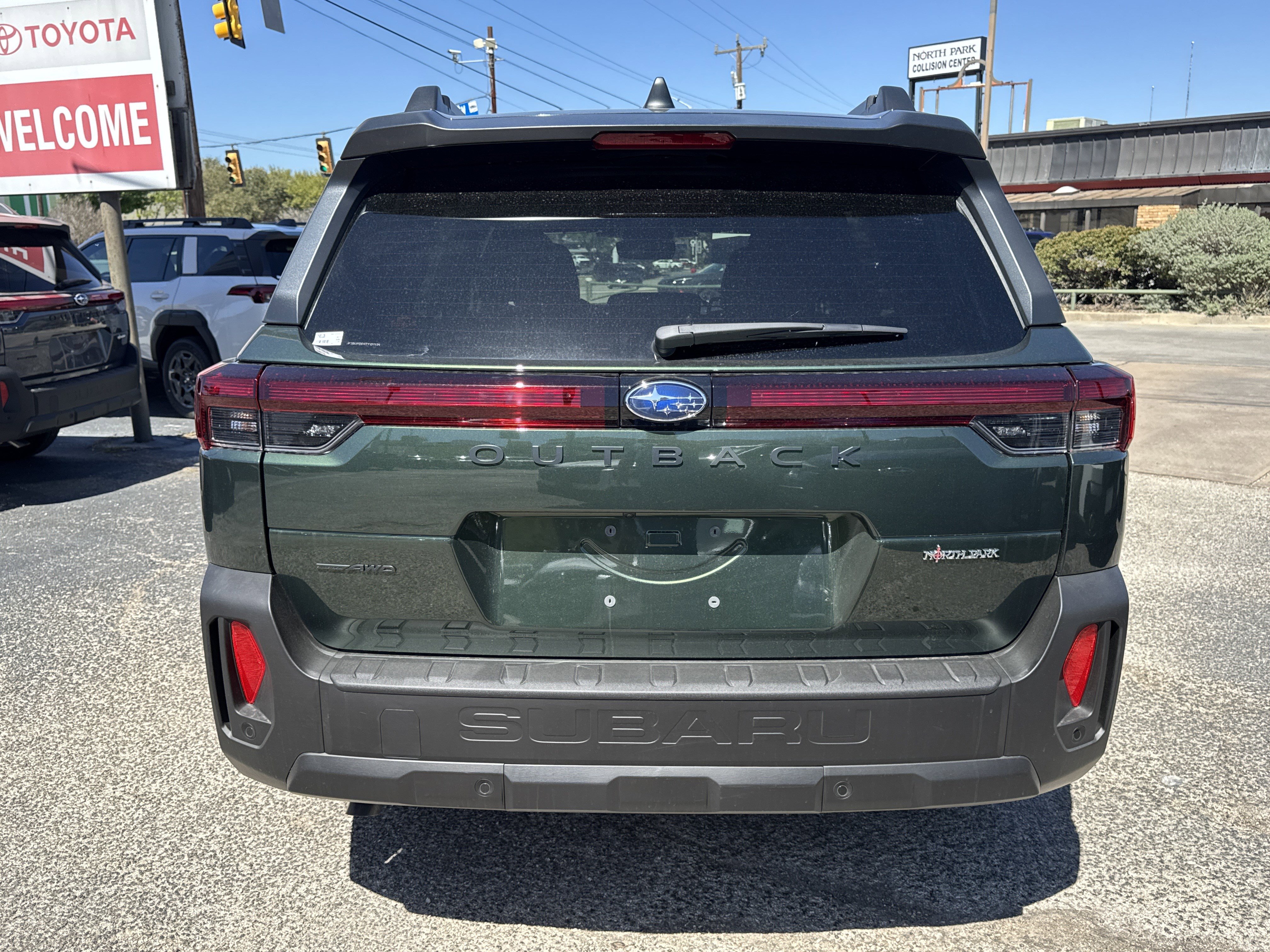 New 2026 Subaru Outback Limited AWD/4WD image 4