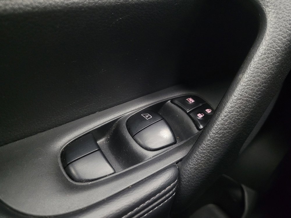 Used 2016 Nissan Rogue S w/ Appearance Package AWD/4WD image 27