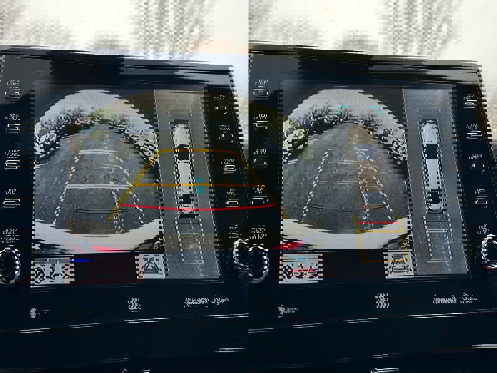 Used 2023 Toyota Camry XSE image 23