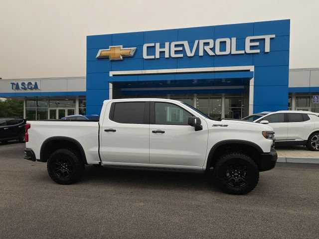 New 2026 Chevrolet Silverado 1500 ZR2 w/ Dark Appearance Package AWD/4WD image 2