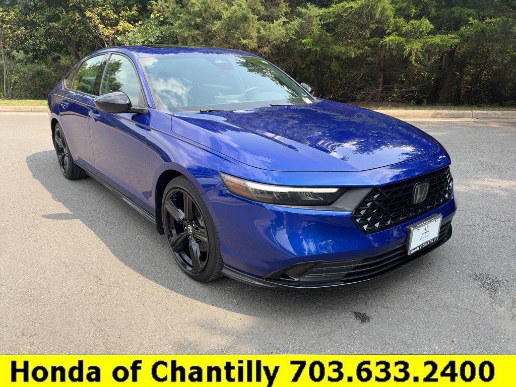 Used 2023 Honda Accord Sport image 1