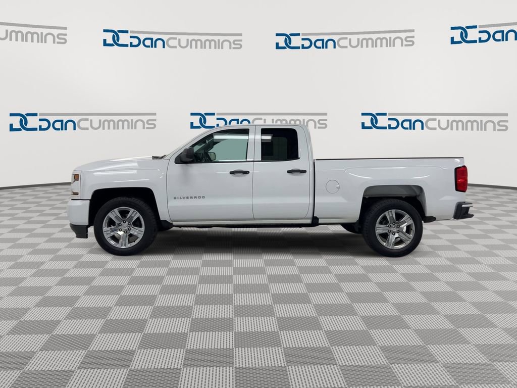 Used 2016 Chevrolet Silverado 1500 Custom w/ Custom Convenience Package RWD image 5