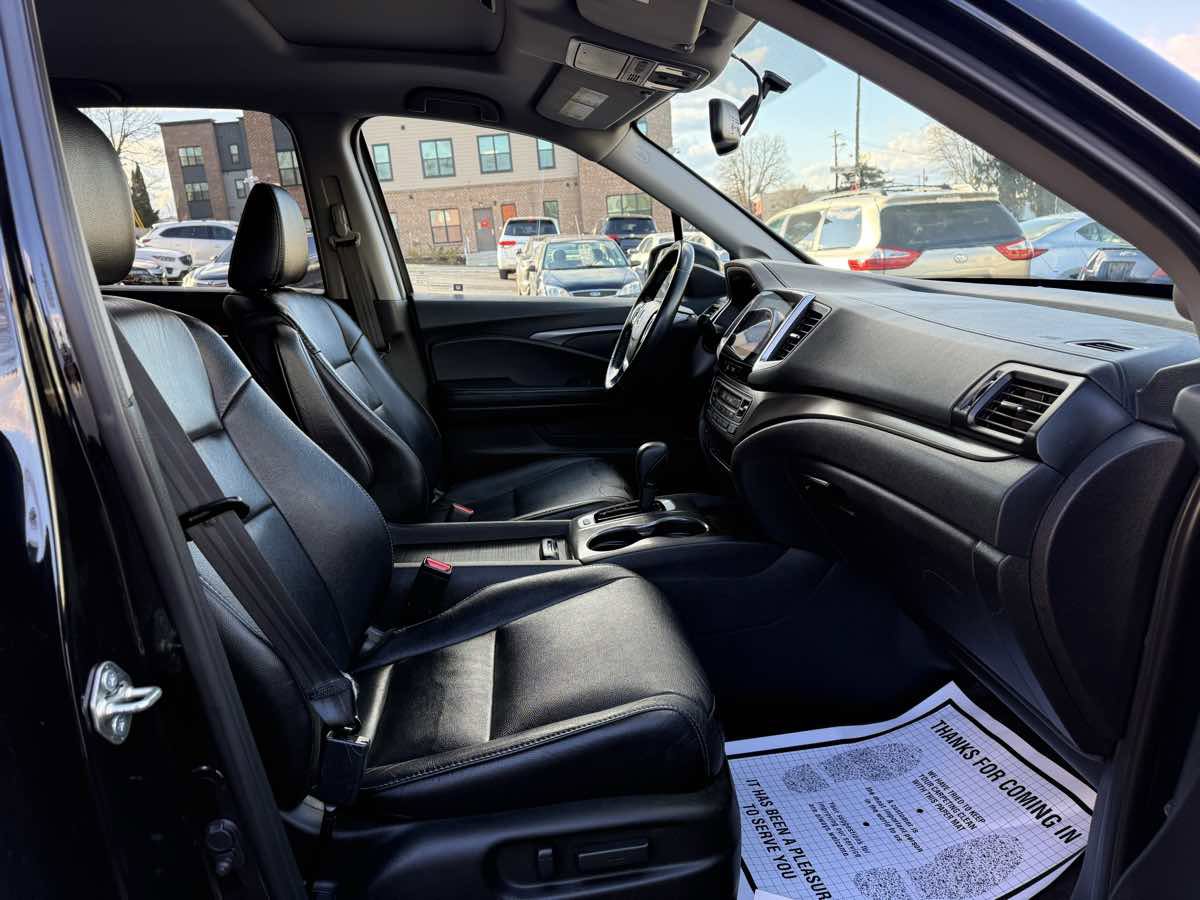 Used 2017 Honda Pilot EX-L image 10