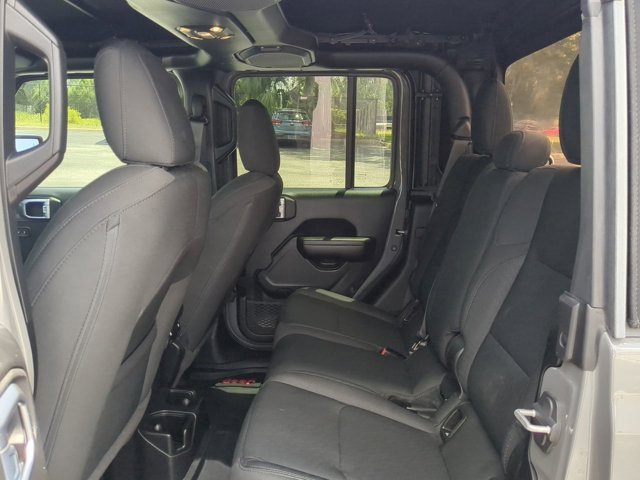 Used 2021 Jeep Gladiator Sport image 14