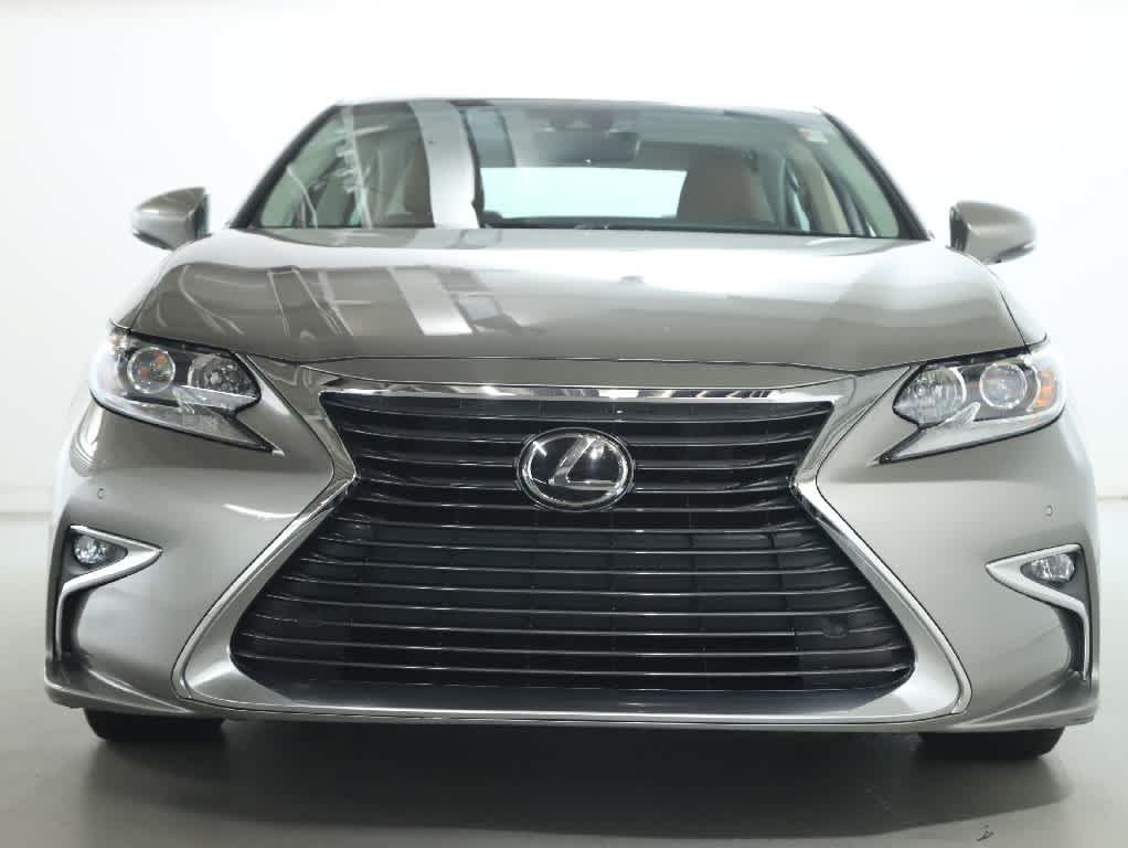 Used 2018 Lexus ES 350 w/ Premier Package FWD image 5
