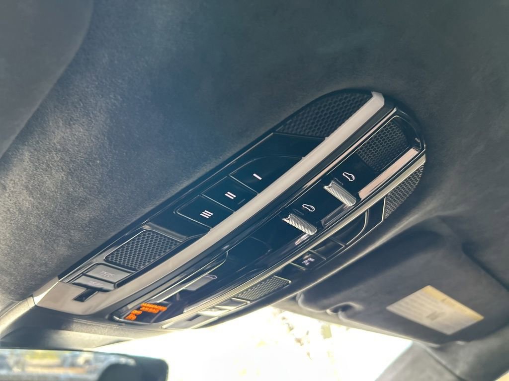 Used 2020 Porsche Panamera GTS image 51