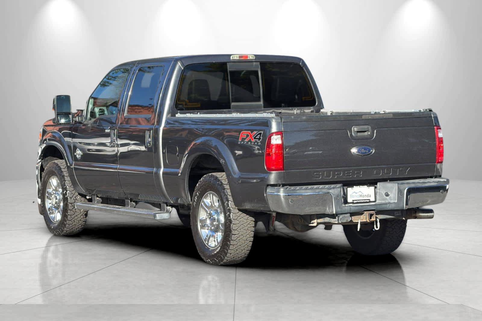 Used 2015 Ford F250 Lariat w/ Chrome Package AWD/4WD image 6