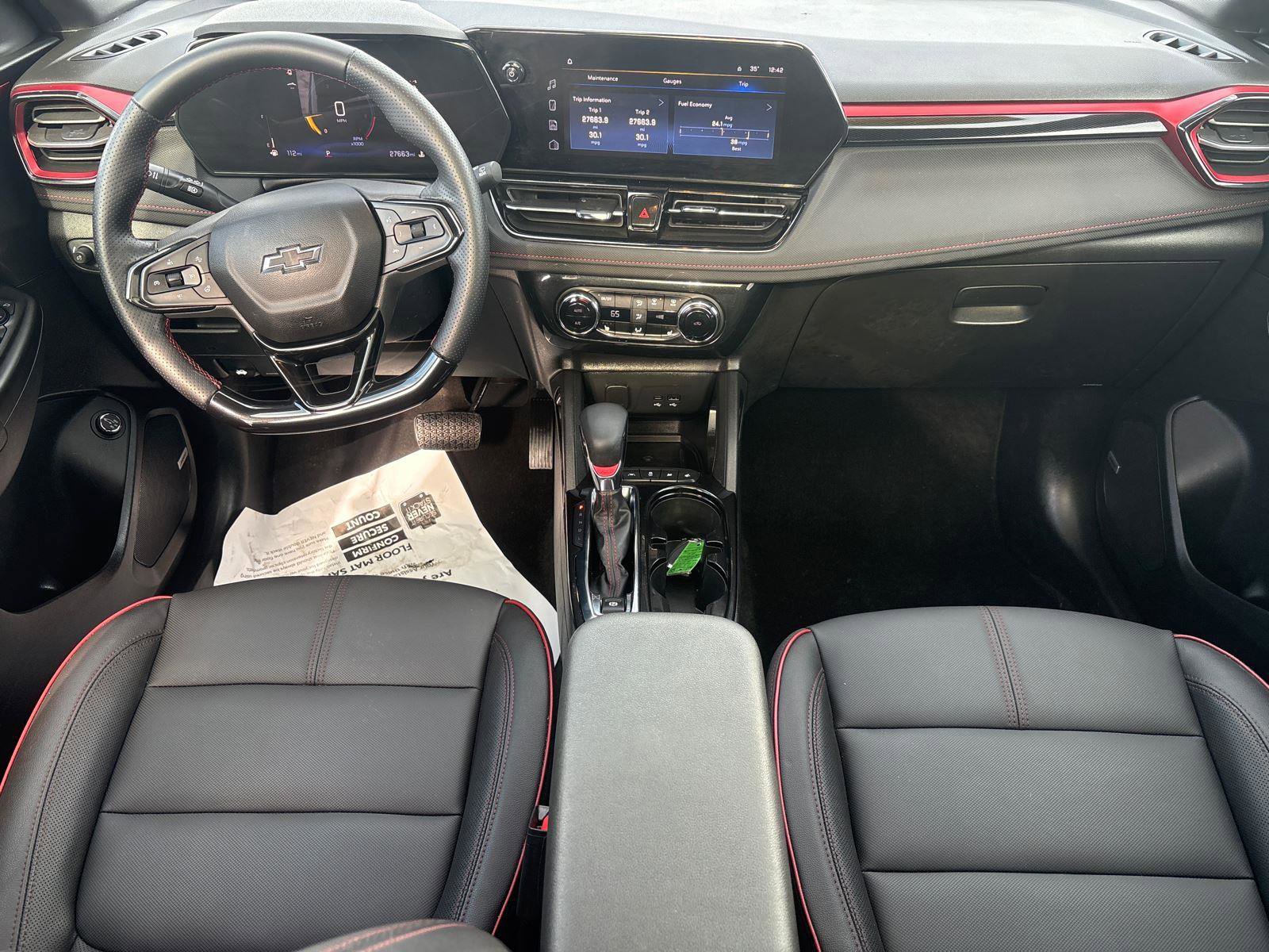 Used 2024 Chevrolet TrailBlazer RS w/ Convenience Package image 13