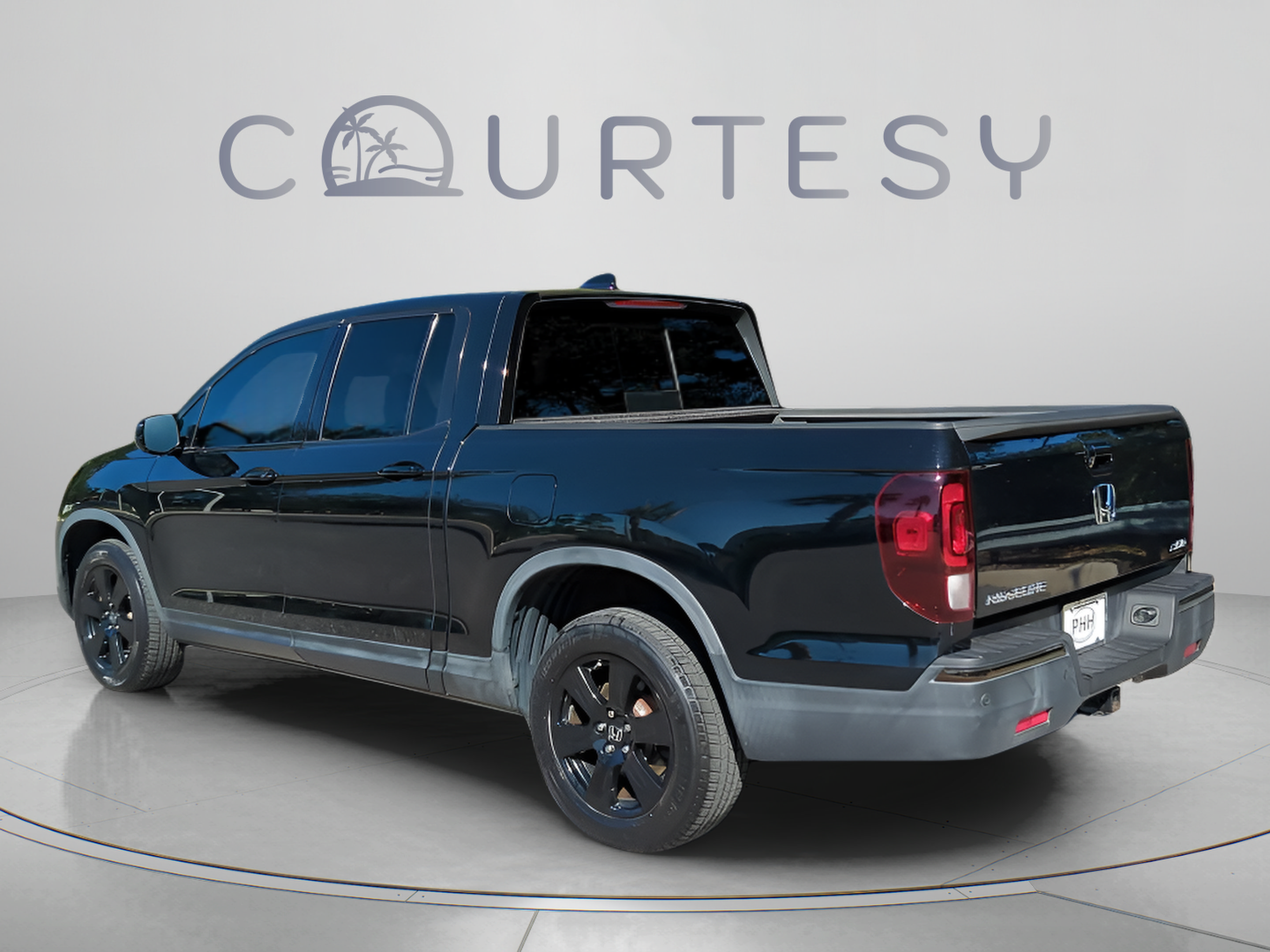 Used 2017 Honda Ridgeline Black Edition image 5