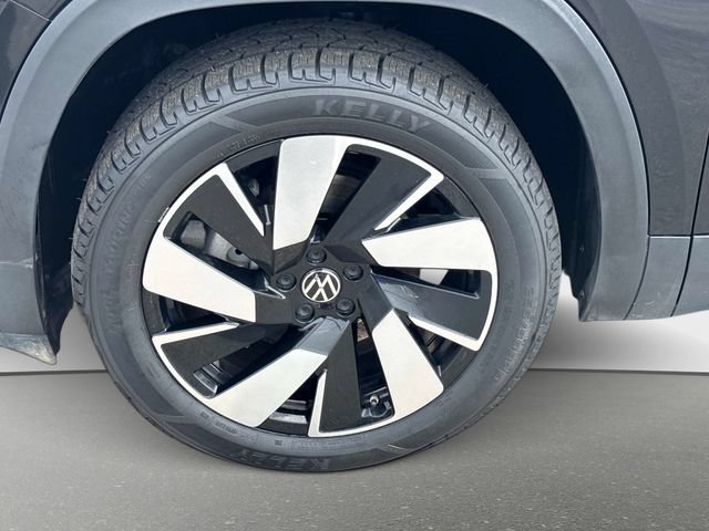 Used 2024 Volkswagen Atlas Cross Sport SE AWD/4WD image 10