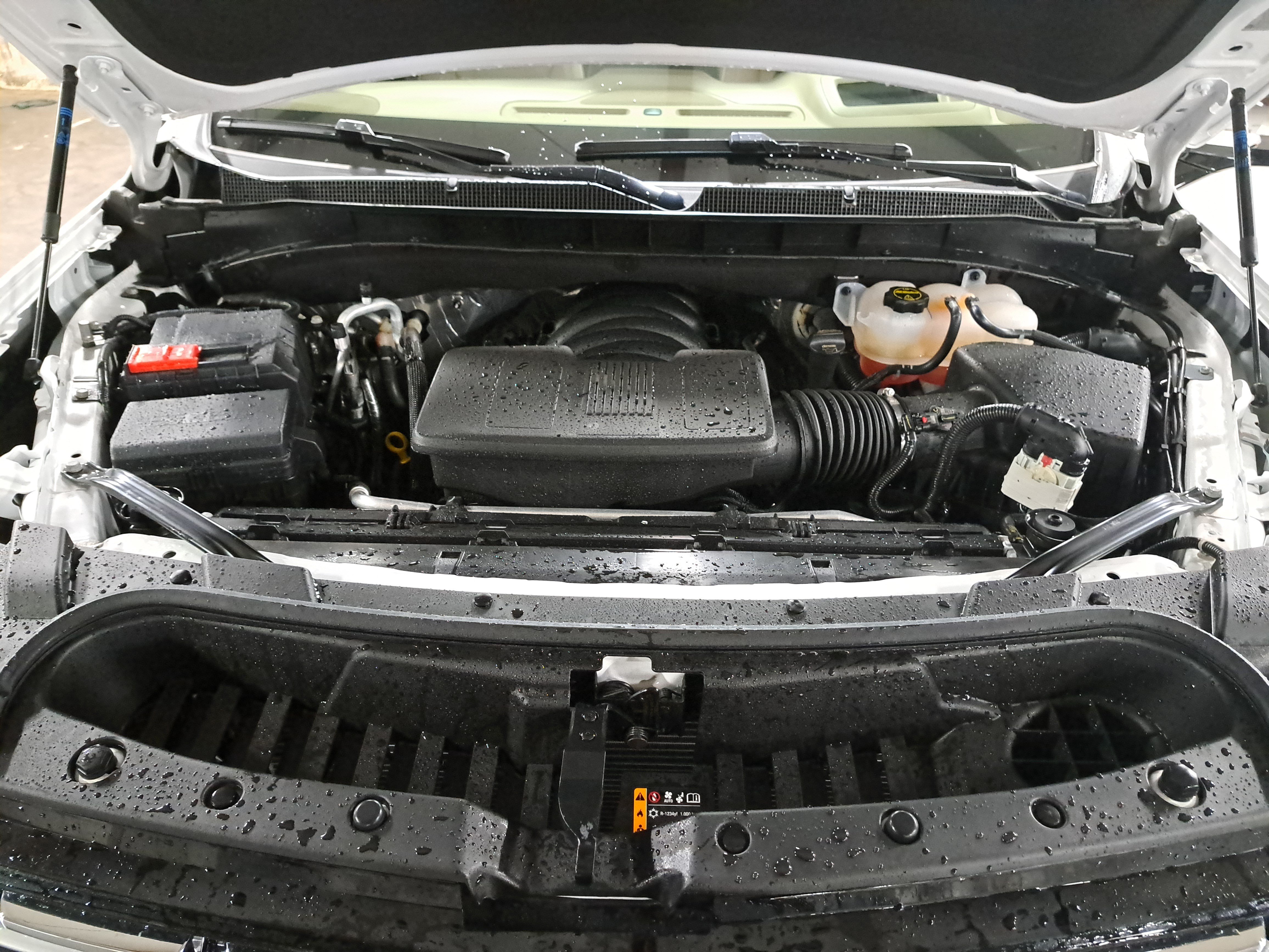 Used 2024 Chevrolet Suburban Premier AWD/4WD image 33