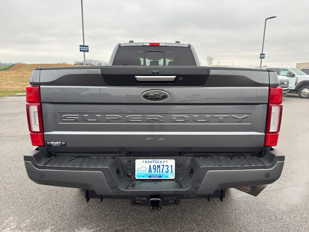 Used 2022 Ford F250 Lariat w/ Black Appearance Package image 6