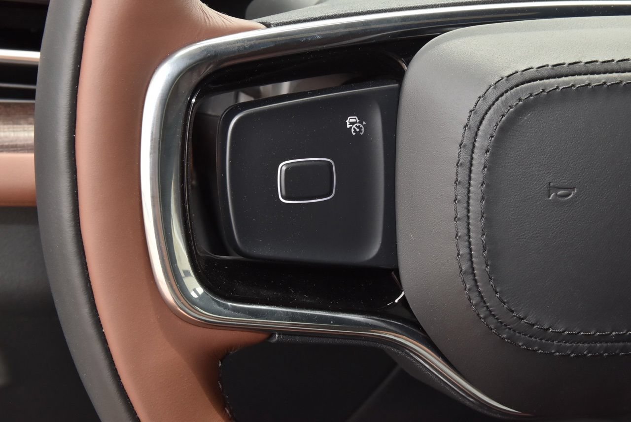New 2026 Lincoln Navigator L Reserve AWD/4WD image 23