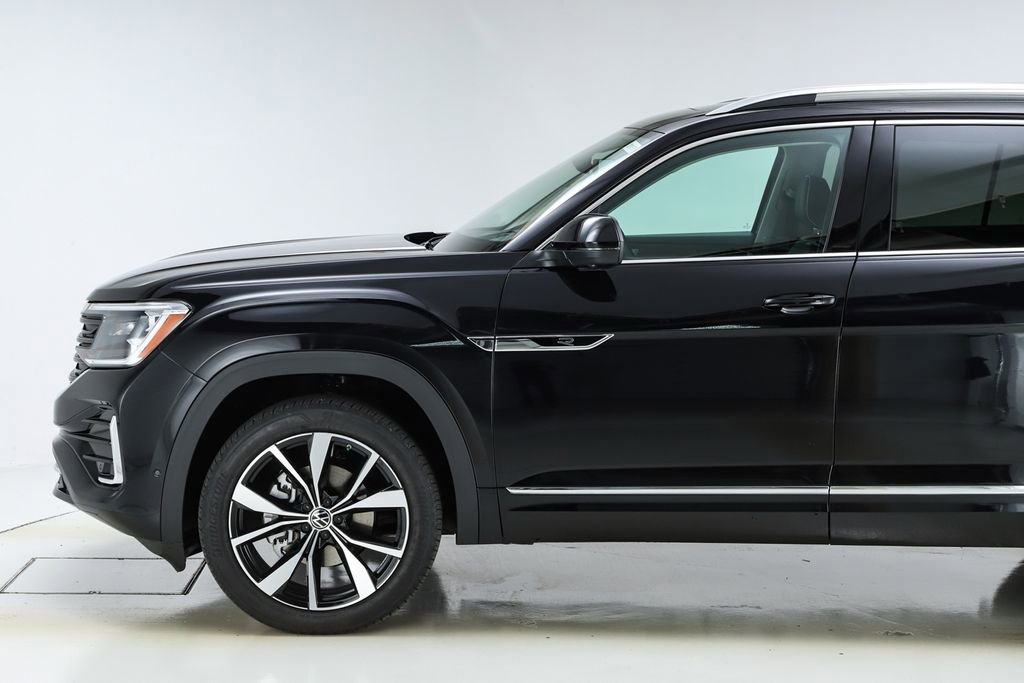 New 2026 Volkswagen Atlas SEL Premium R-Line image 3
