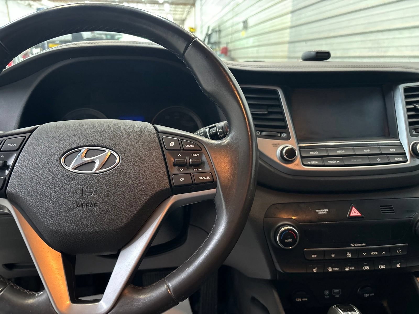 Used 2018 Hyundai Tucson SEL Plus AWD/4WD image 15