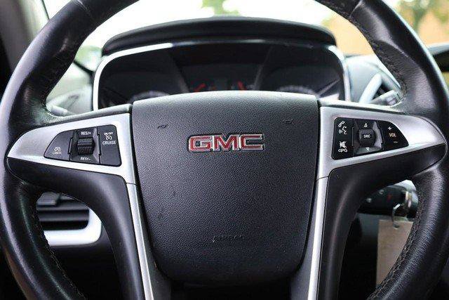 Used 2017 GMC Terrain SLE w/ Nightfall Package FWD image 10