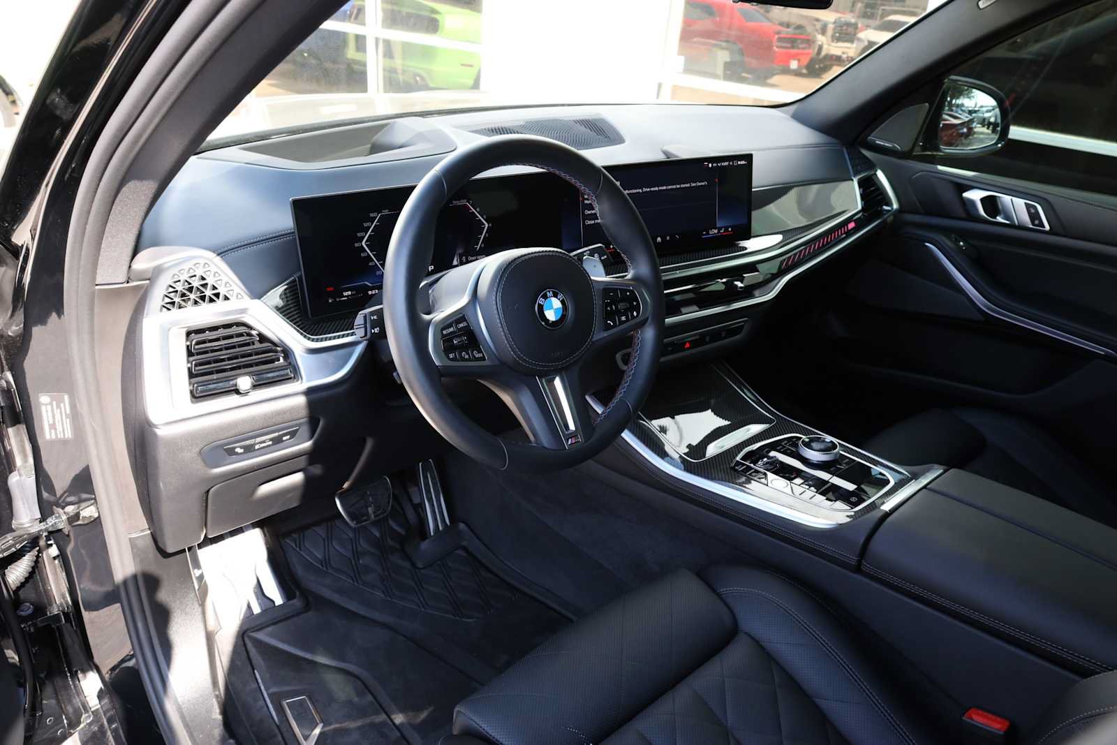 Used 2026 BMW X5 M60i AWD/4WD image 3
