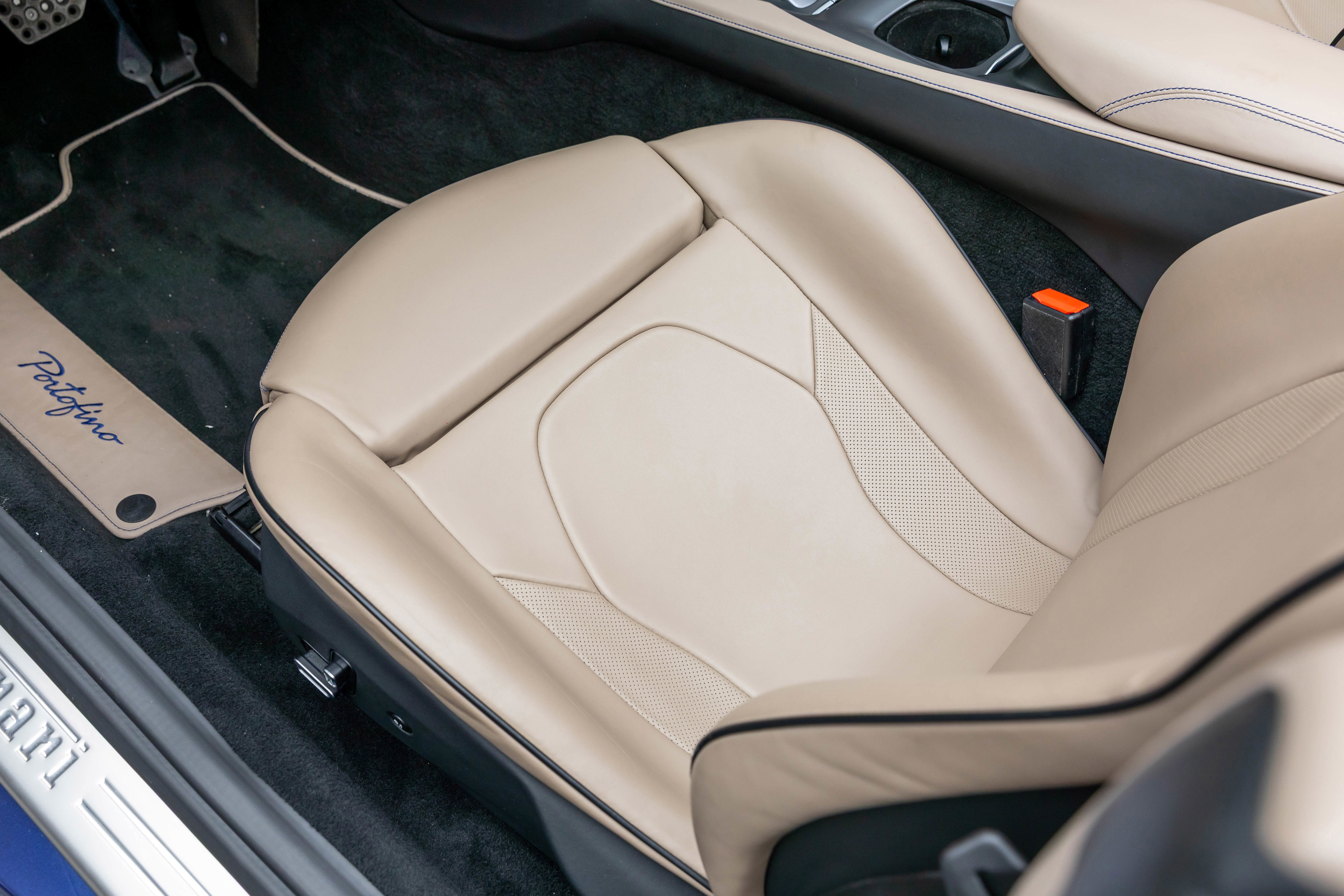 Certified 2019 Ferrari Portofino image 19