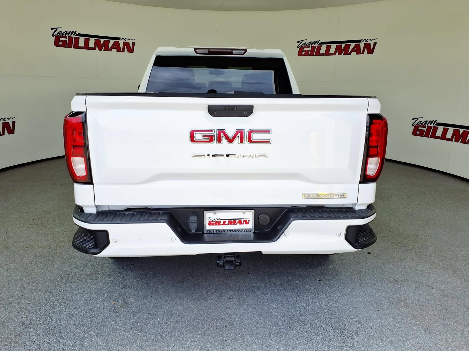 Used 2020 GMC Sierra 1500 Elevation w/ Elevation Value Package RWD image 5