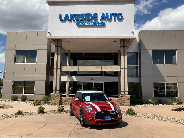 Used 2017 MINI Cooper S FWD image 1