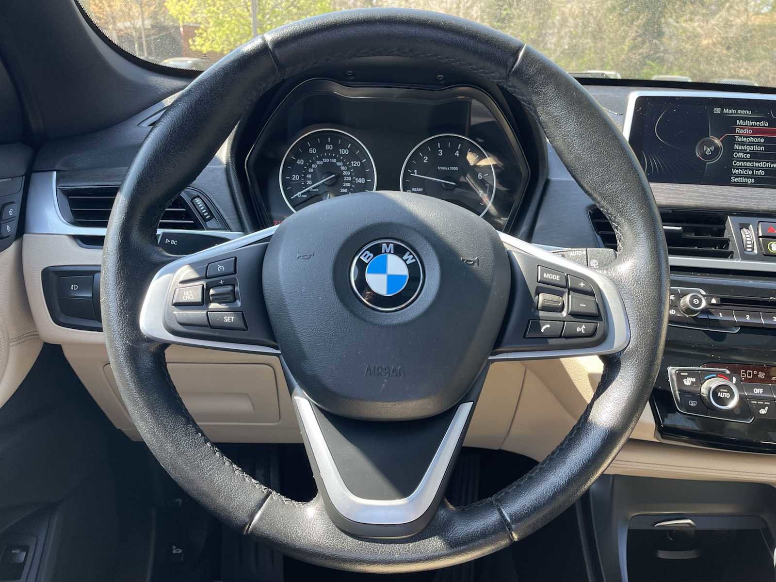 Used 2017 BMW X1 xDrive28i image 14