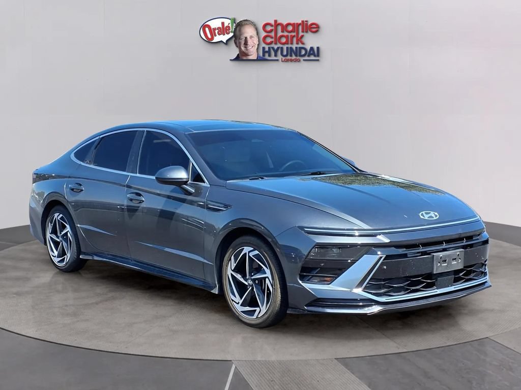 Used 2024 Hyundai Sonata SEL w/ Convenience Package FWD image 7