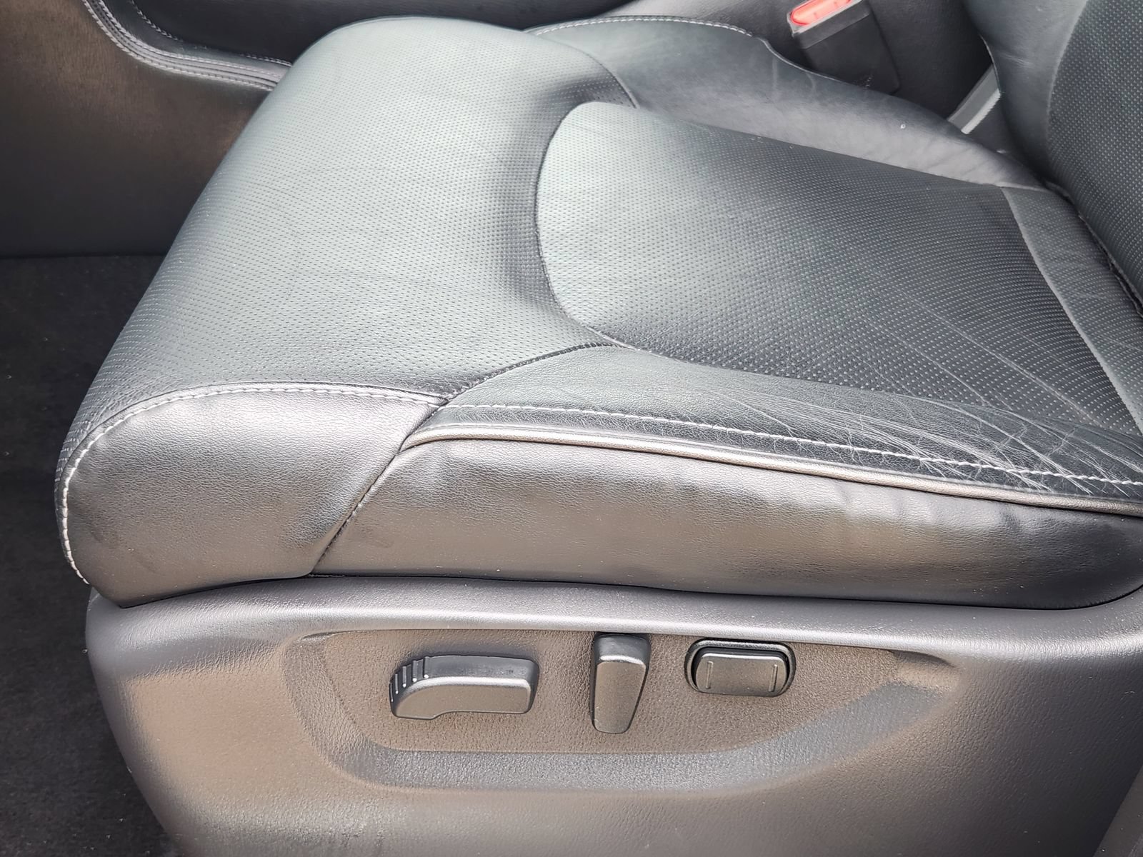 Used 2024 INFINITI QX80 Luxe RWD image 27
