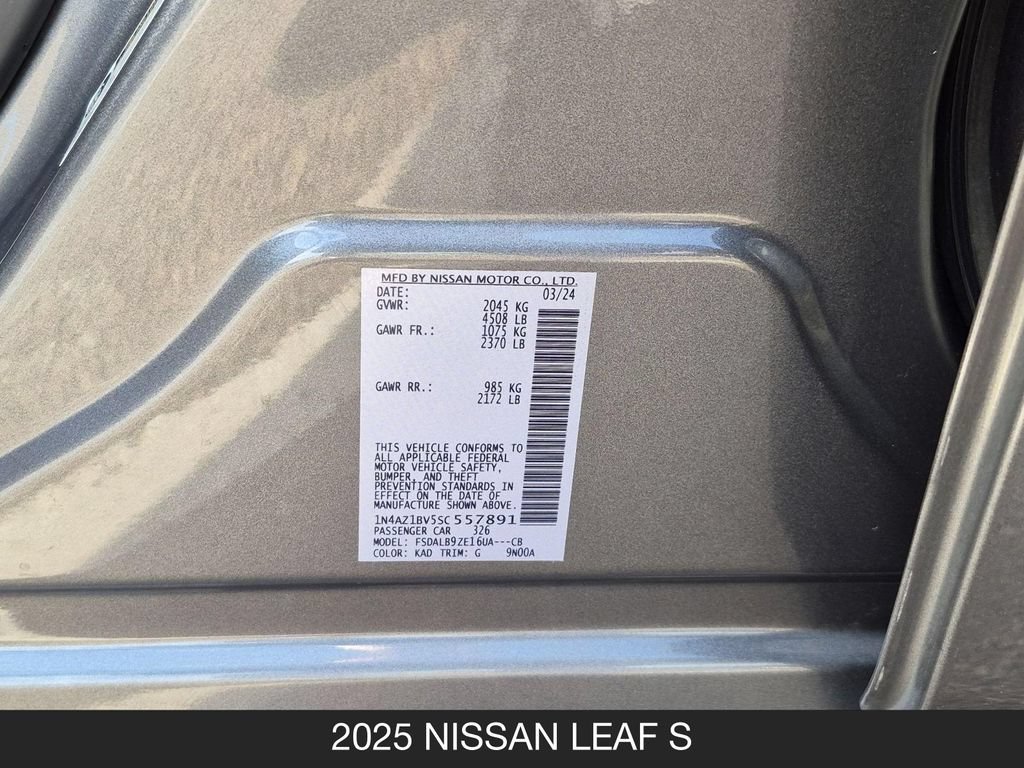 Certified 2025 Nissan Leaf S FWD image 24