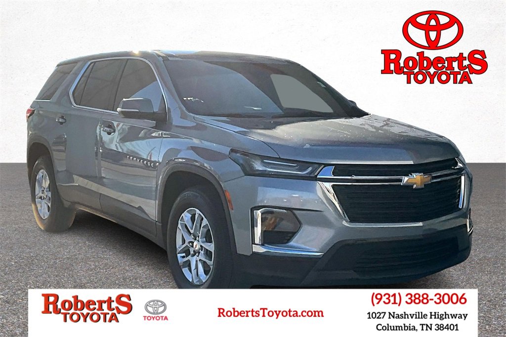 Used 2023 Chevrolet Traverse LS w/ Safety Package image 1