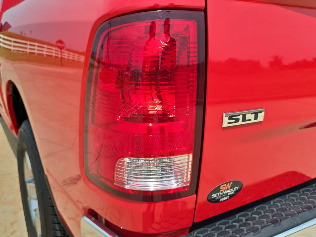 Used 2023 RAM 1500 Classic SLT w/ Trailer & Traction Group AWD/4WD image 33