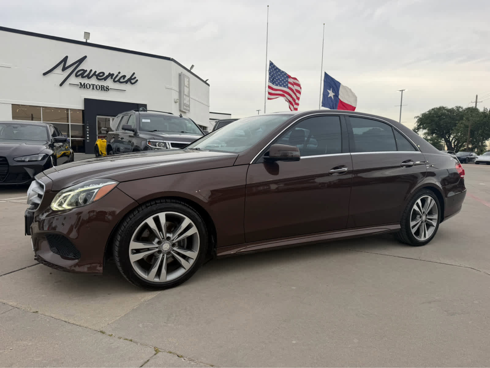 Used 2016 Mercedes-Benz E 350 Sedan video 1