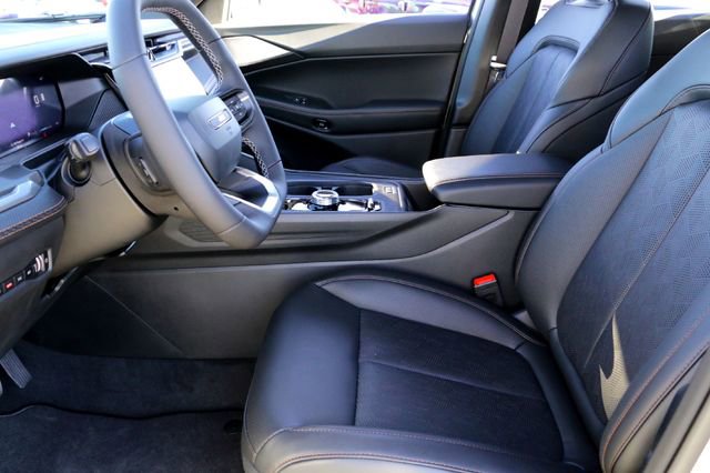 New 2026 Jeep Cherokee Overland AWD/4WD image 9