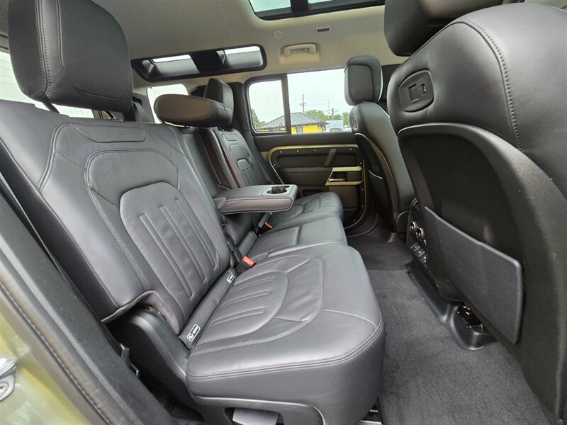 Used 2020 Land Rover Defender 110 HSE AWD/4WD image 18