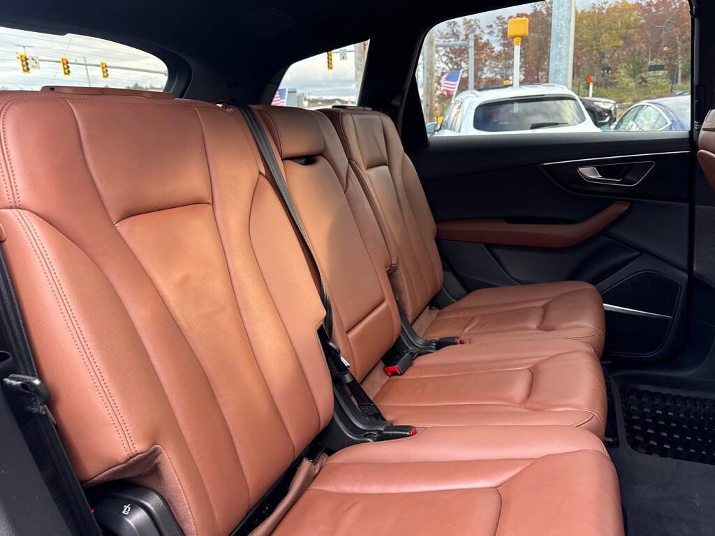 Used 2022 Audi Q7 3.0T Premium Plus w/ Premium Plus Package image 15