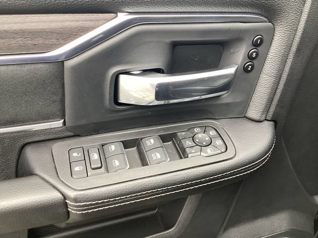 New 2026 RAM 2500 Laramie w/ Night Edition AWD/4WD image 23
