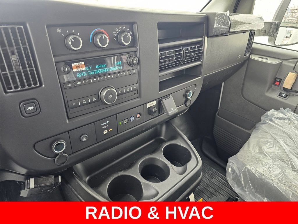 New 2025 Chevrolet Express 3500 w/ Power Convenience Package RWD image 31