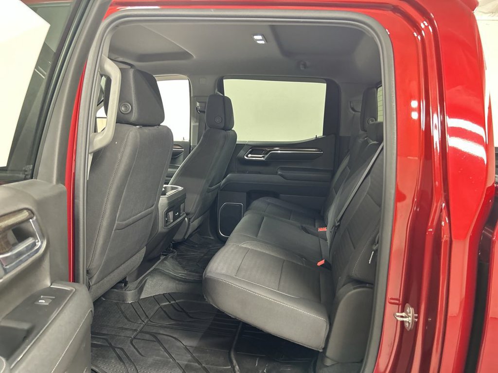 Certified 2024 Chevrolet Silverado 1500 RST w/ Convenience Package II AWD/4WD image 19