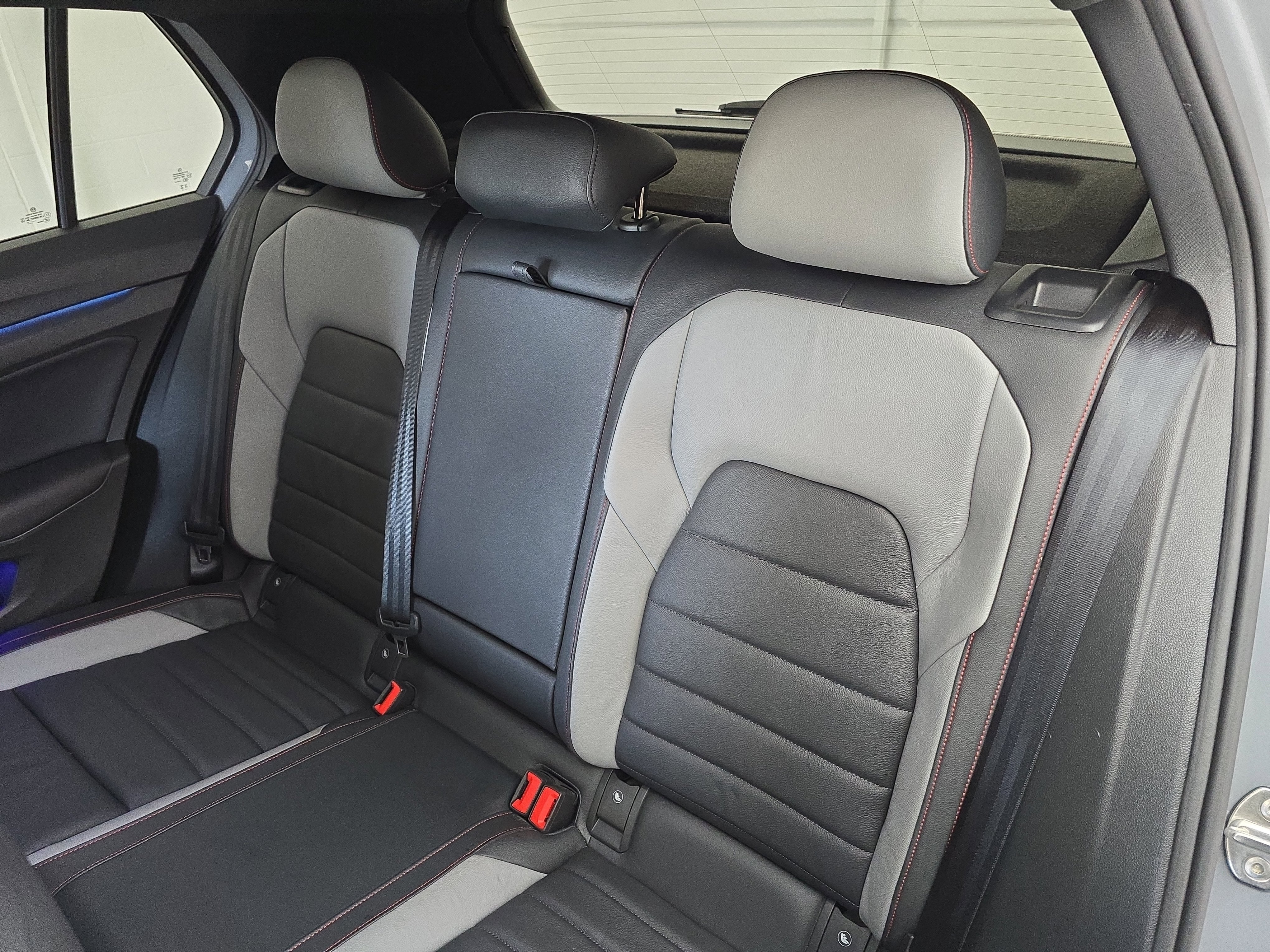 Used 2023 Volkswagen GTI SE image 13