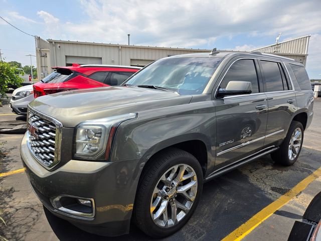 Used 2018 GMC Yukon Denali w/ Denali Ultimate Package AWD/4WD image 11