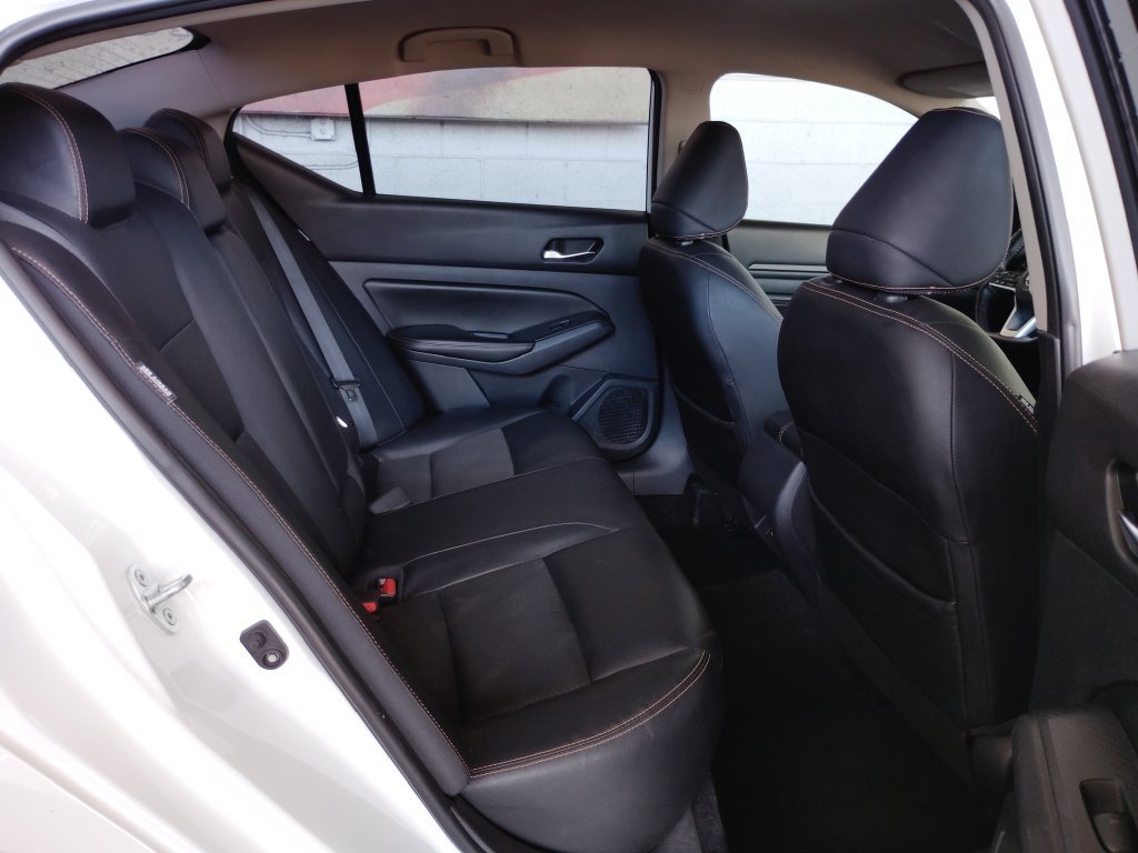 Used 2020 Nissan Altima 2.5 SR FWD image 17