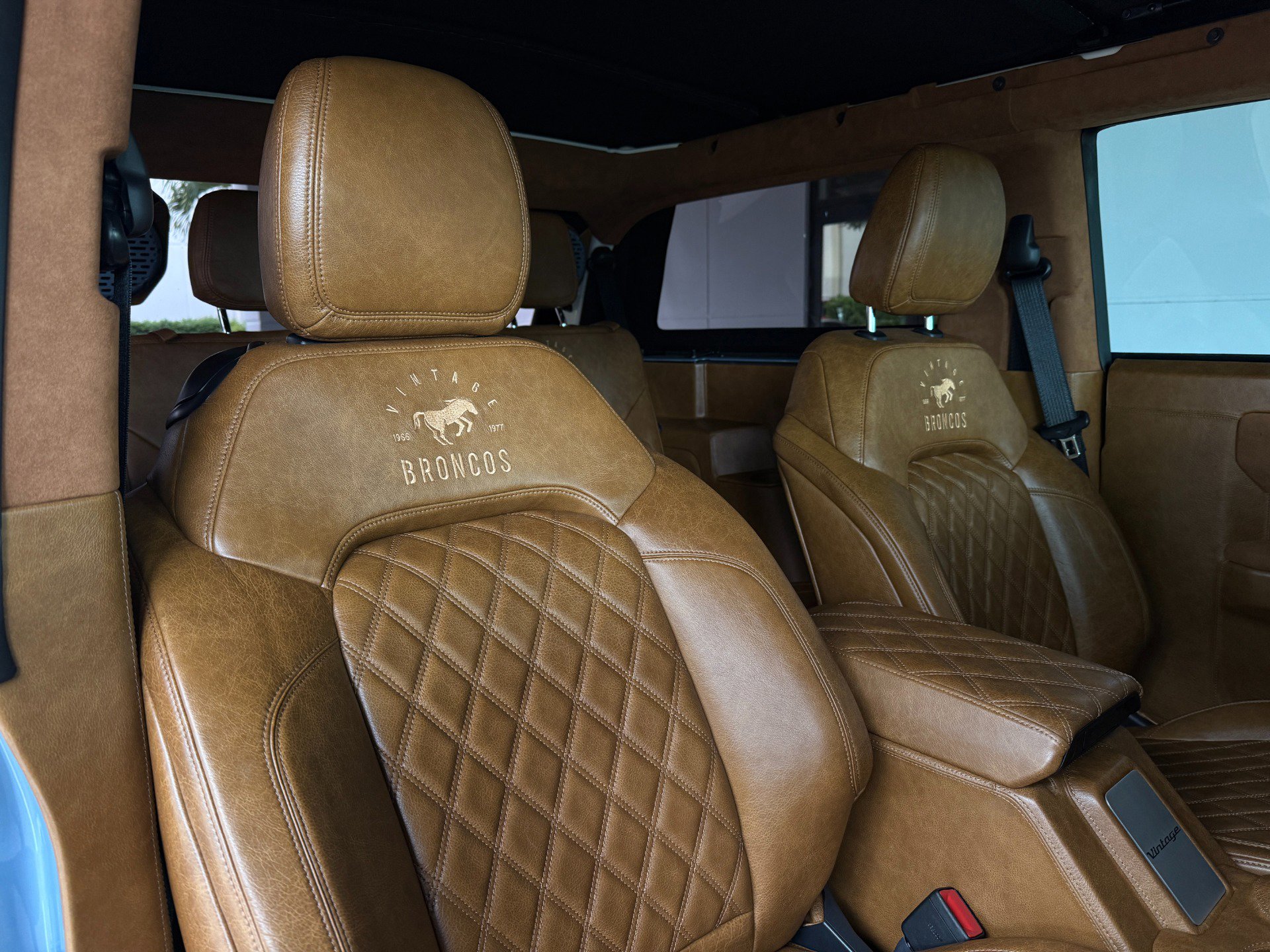 Used 2023 Ford Bronco Black Diamond image 44