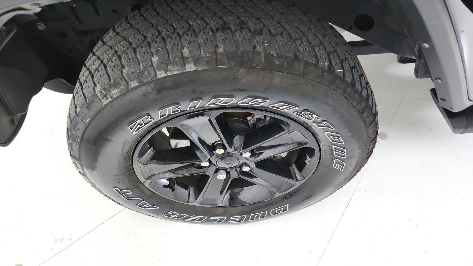 Used 2021 Jeep Wrangler Unlimited Sahara AWD/4WD image 36