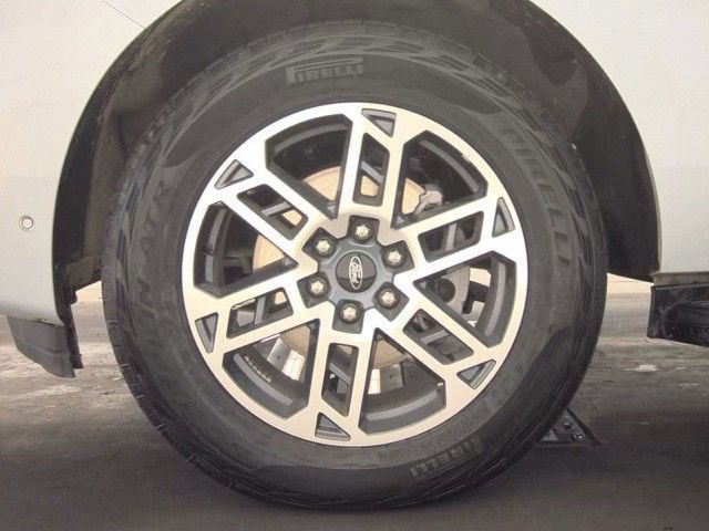 Used 2025 Ford Expedition Max Active AWD/4WD image 21