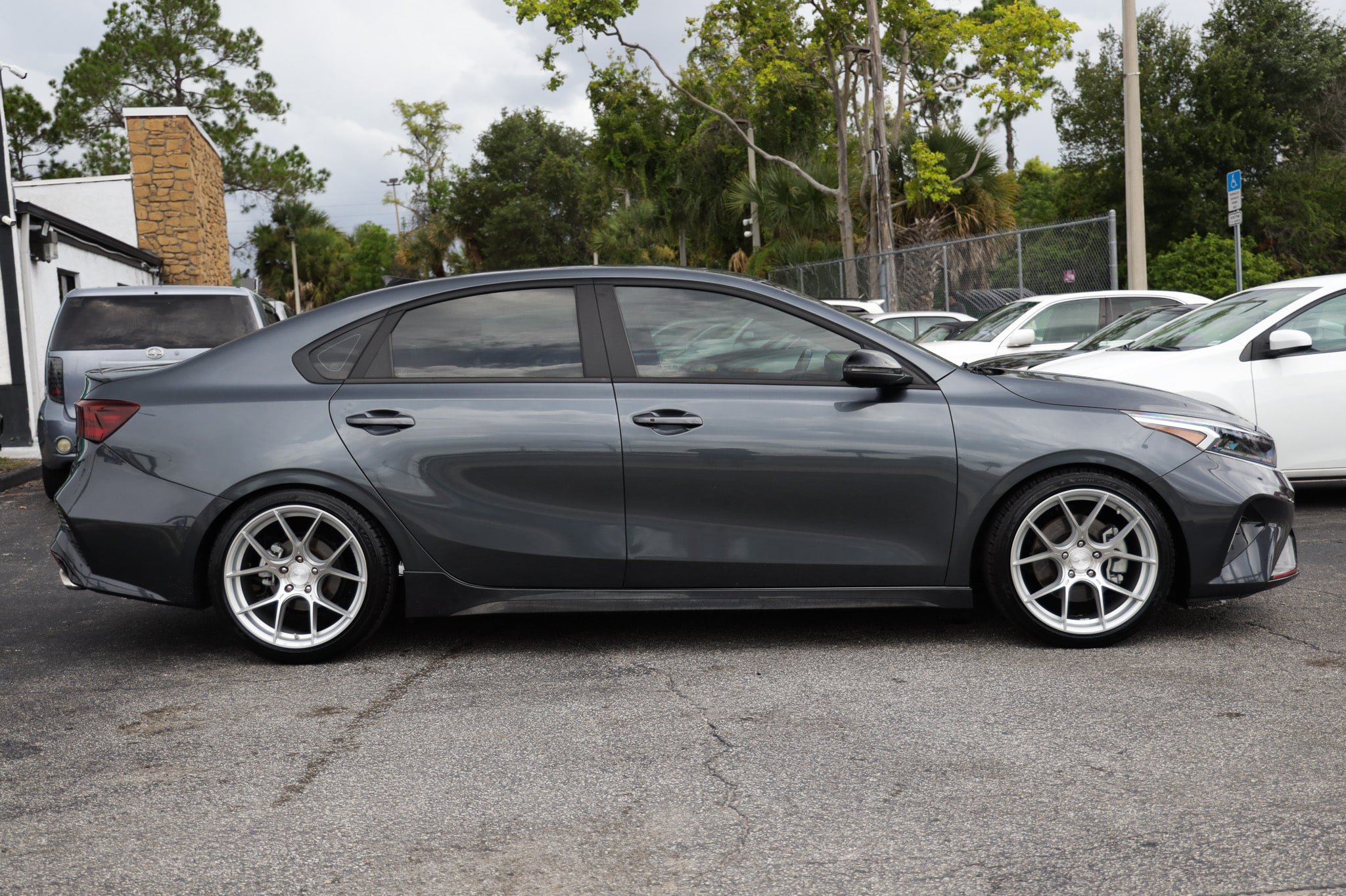 Used 2022 Kia Forte GT FWD image 14