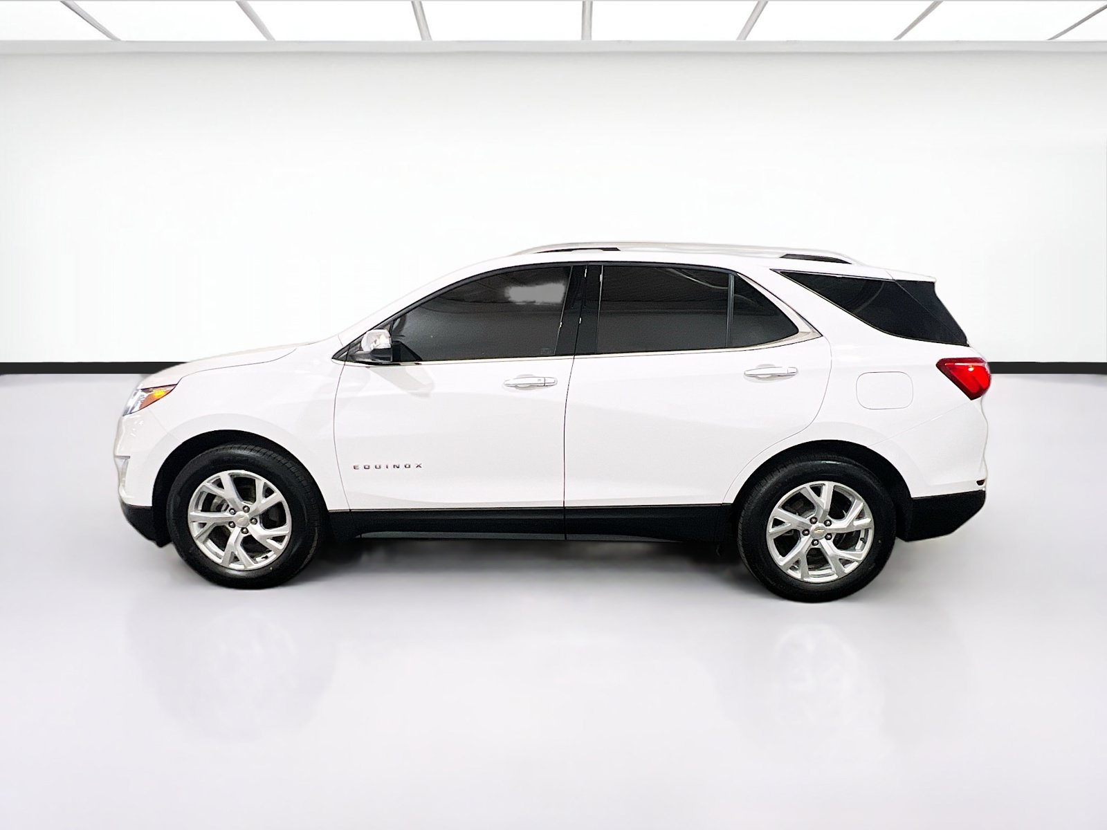 Used 2021 Chevrolet Equinox Premier AWD/4WD image 22